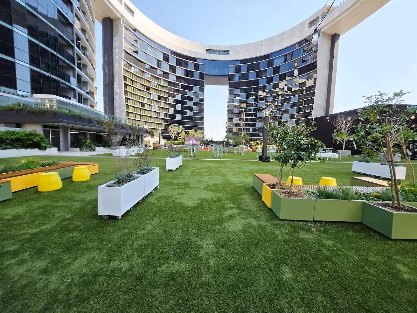 1br Retreat- & River Views Queen's Wharf