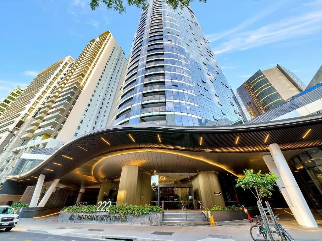 Four Bedroom In Cbd *