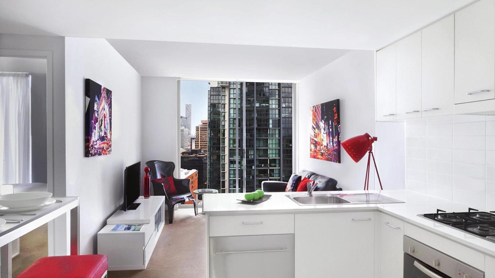 Mantra Midtown Aparthotel 4*