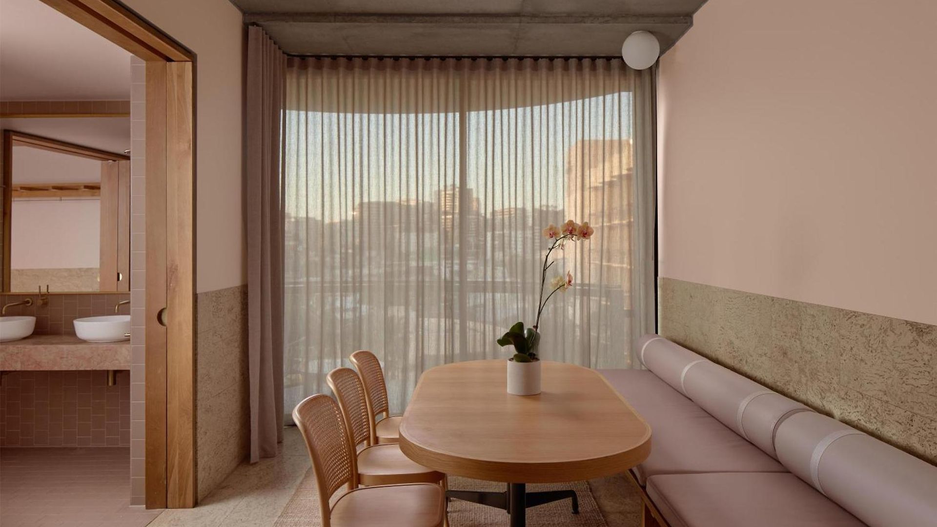 Hotel The Calile