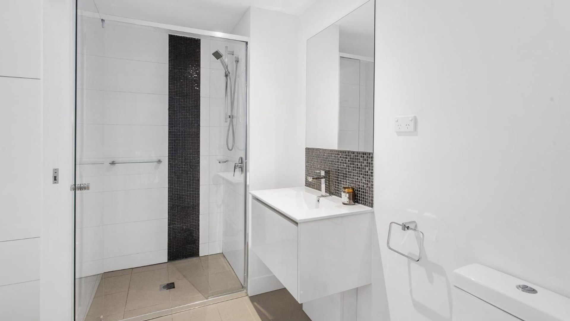 Apartment Spacious 2-bed Unit With Balcony Next To The Gabba