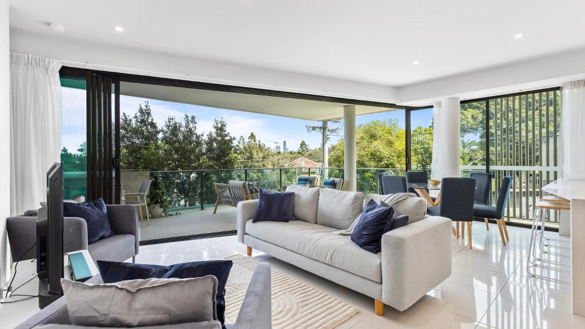 Apartment Spacious And Superb 3-bed *
