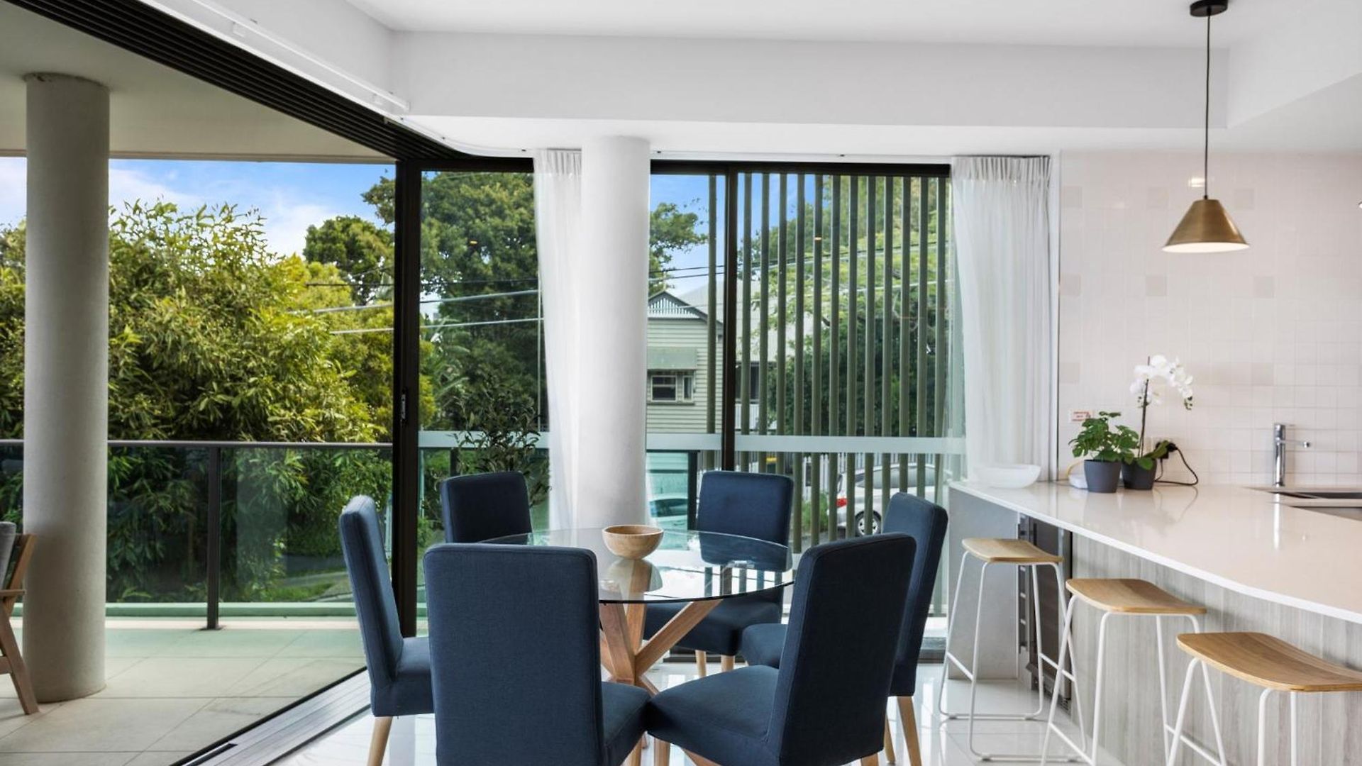 Spacious And Superb 3-bed Apartment