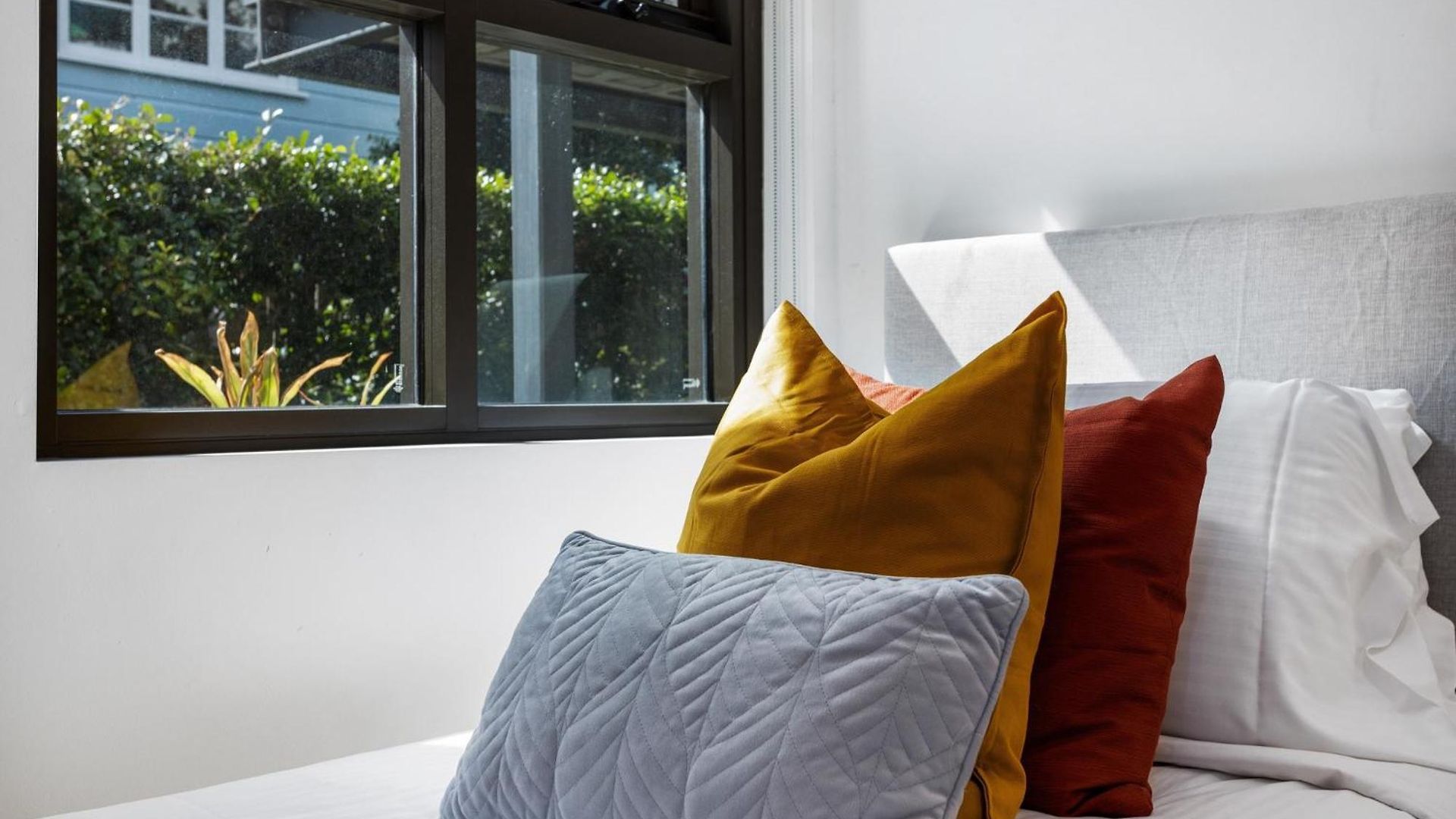 Spacious And Superb 3-bed Brisbane