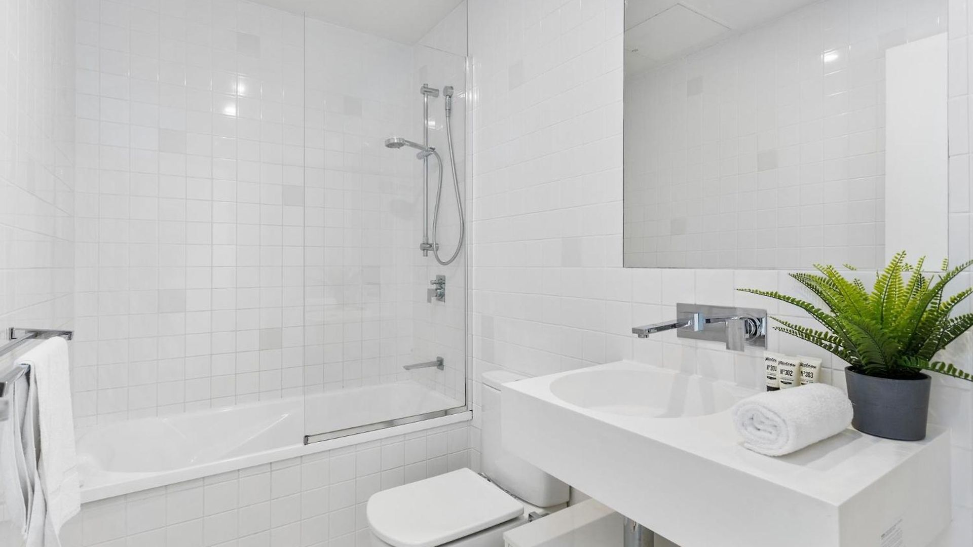 Spacious And Superb 3-bed