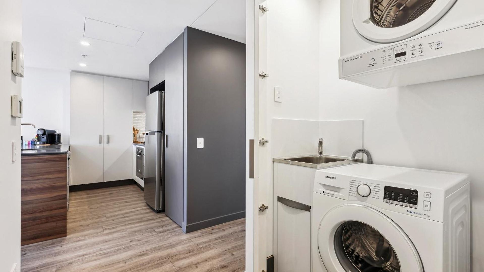 Chic 2-Bed With Rooftop Pool Overlooking The City Brisbane