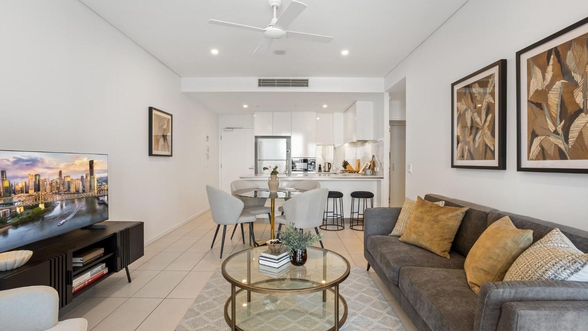Apartment Riverside 2-bed By Brisbane's Landmarks With Pool Brisbane