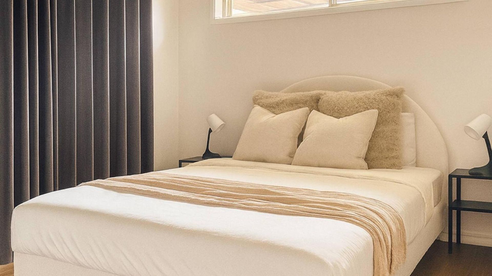 Spacious 3br W Parking In Sunnybank - Relax & Unwind