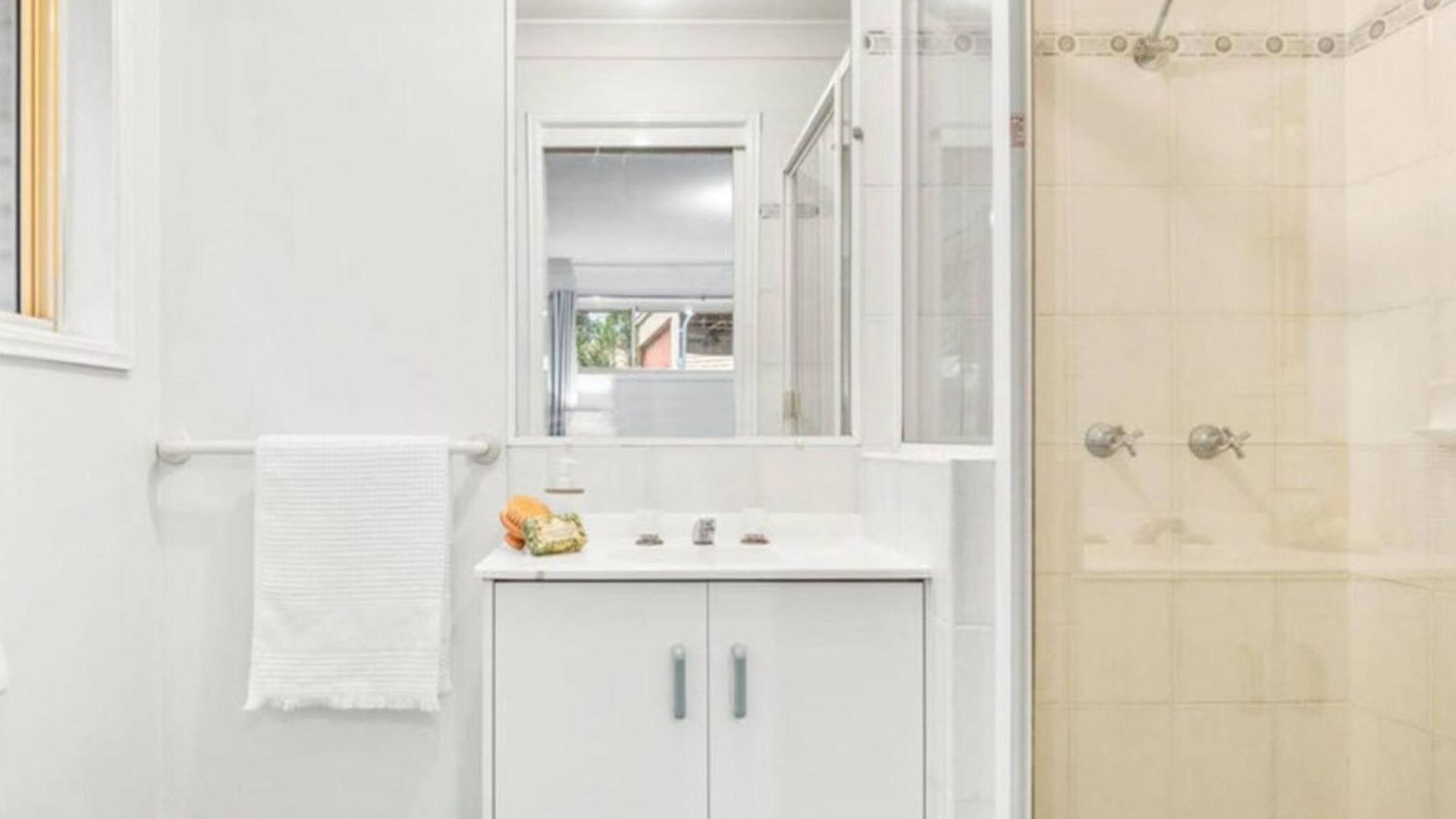 Holiday home Spacious 3br W Parking In Sunnybank - Relax & Unwind Brisbane