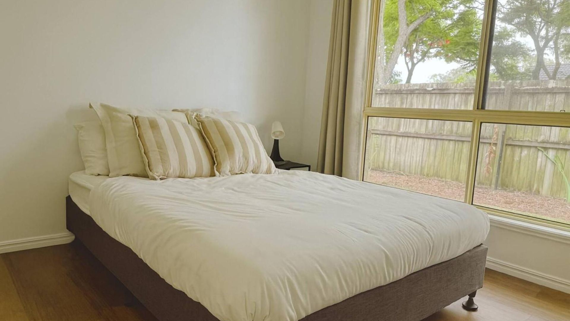 Spacious 3br W Parking In Sunnybank - Relax & Unwind Holiday home *