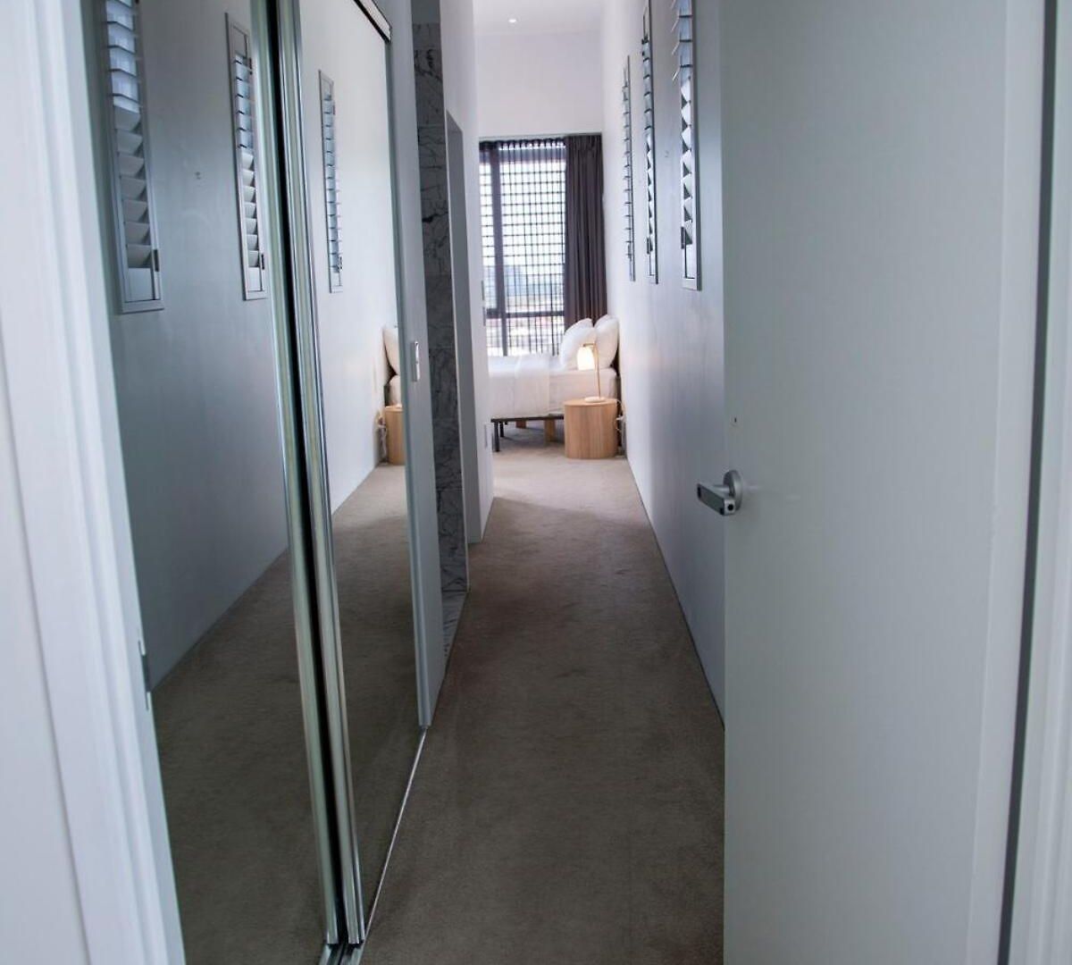 Luxury Penthouse In Cbd 4 Bed - 4 Bath * Brisbane