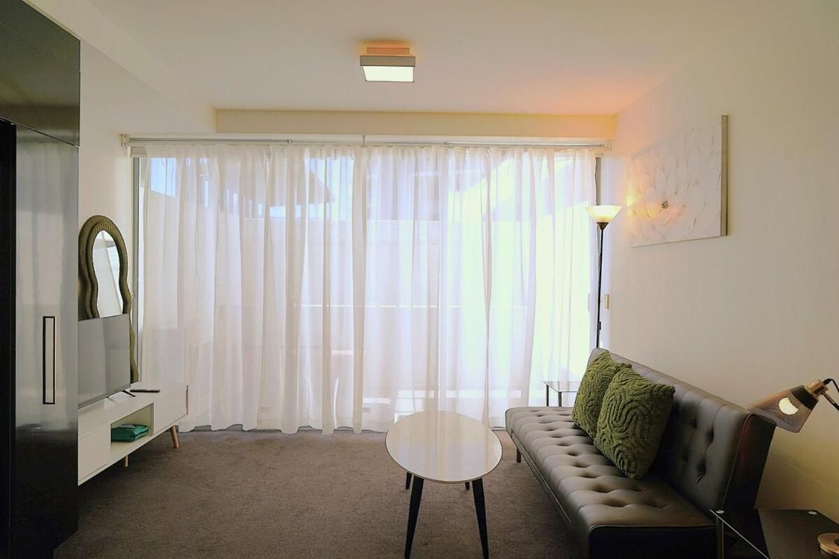Inner-city 1br Near Showgrounds Brisbane