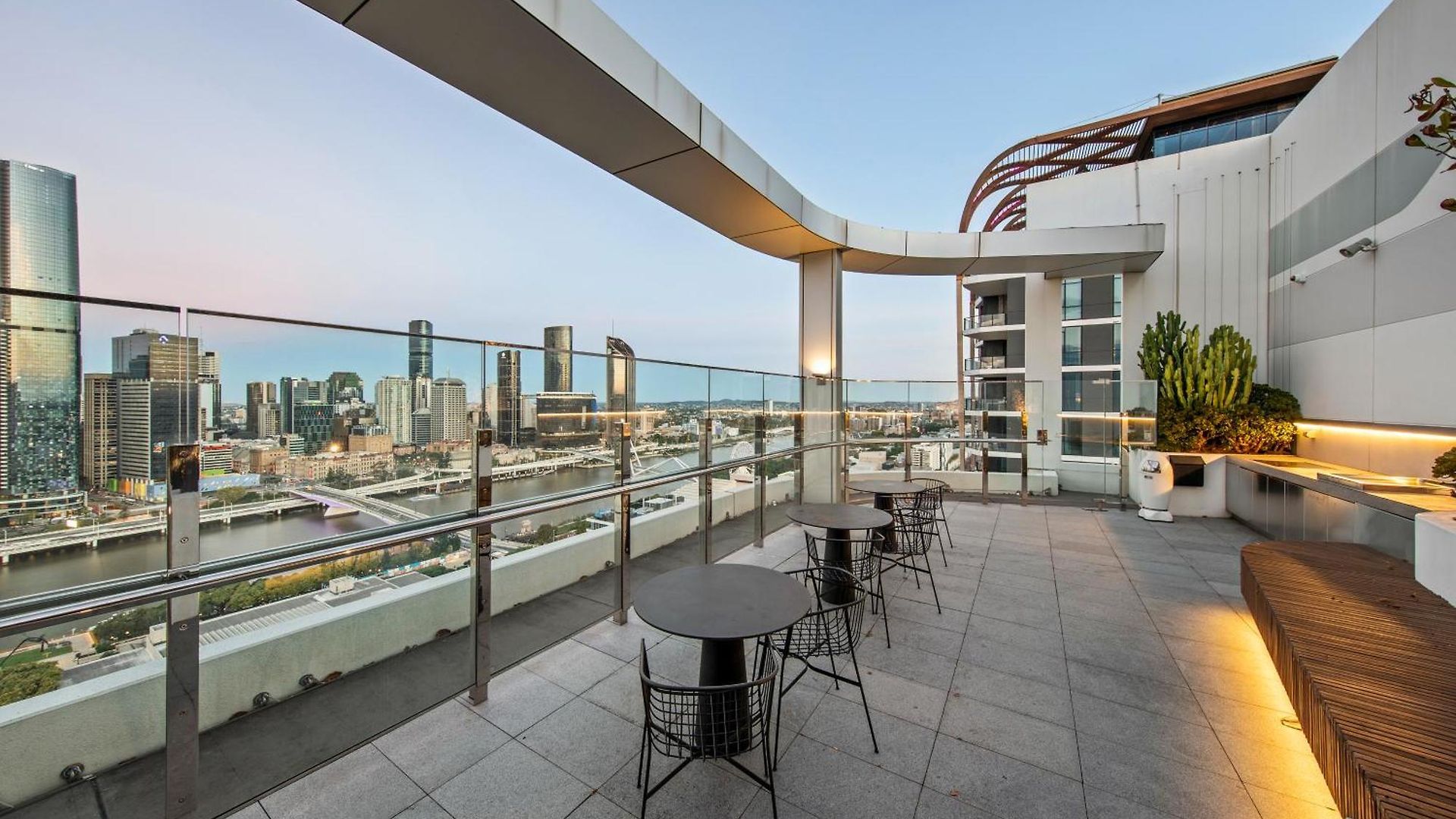Cityside One Bedroom Getaway In South Apartment Brisbane