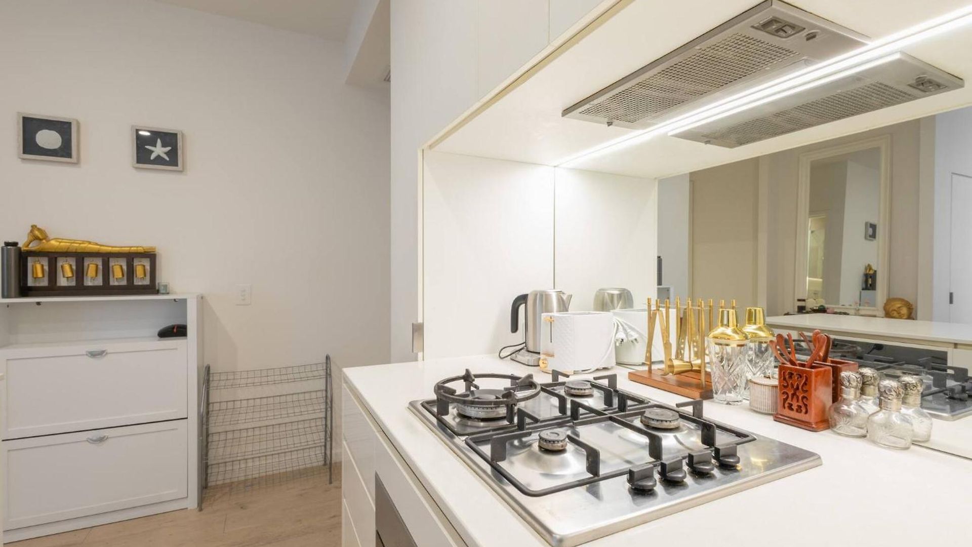 Modern 2-bedroom, 2-bath In West Village, West End Apartment *