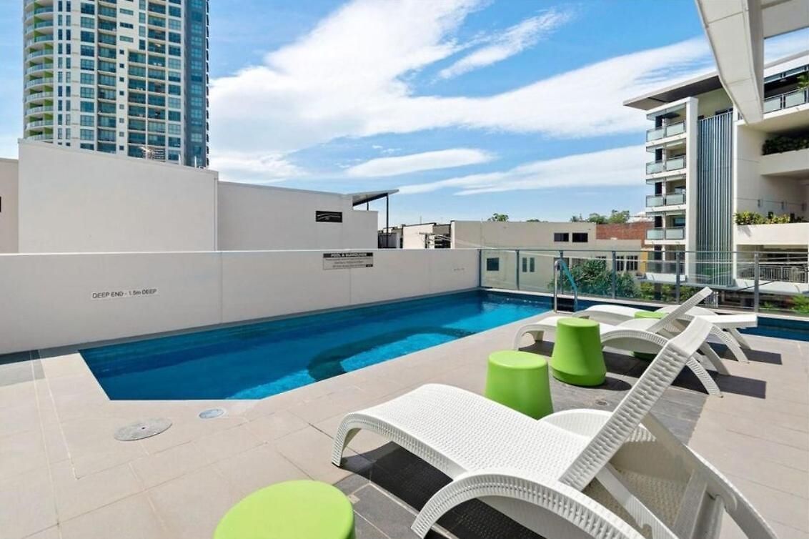 Inner-city 1br Near Showgrounds