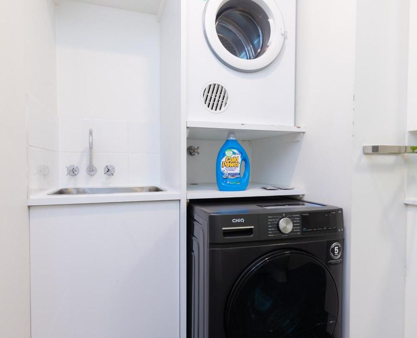 Apartment Spacious 3br Heritage With Pool, Parking *