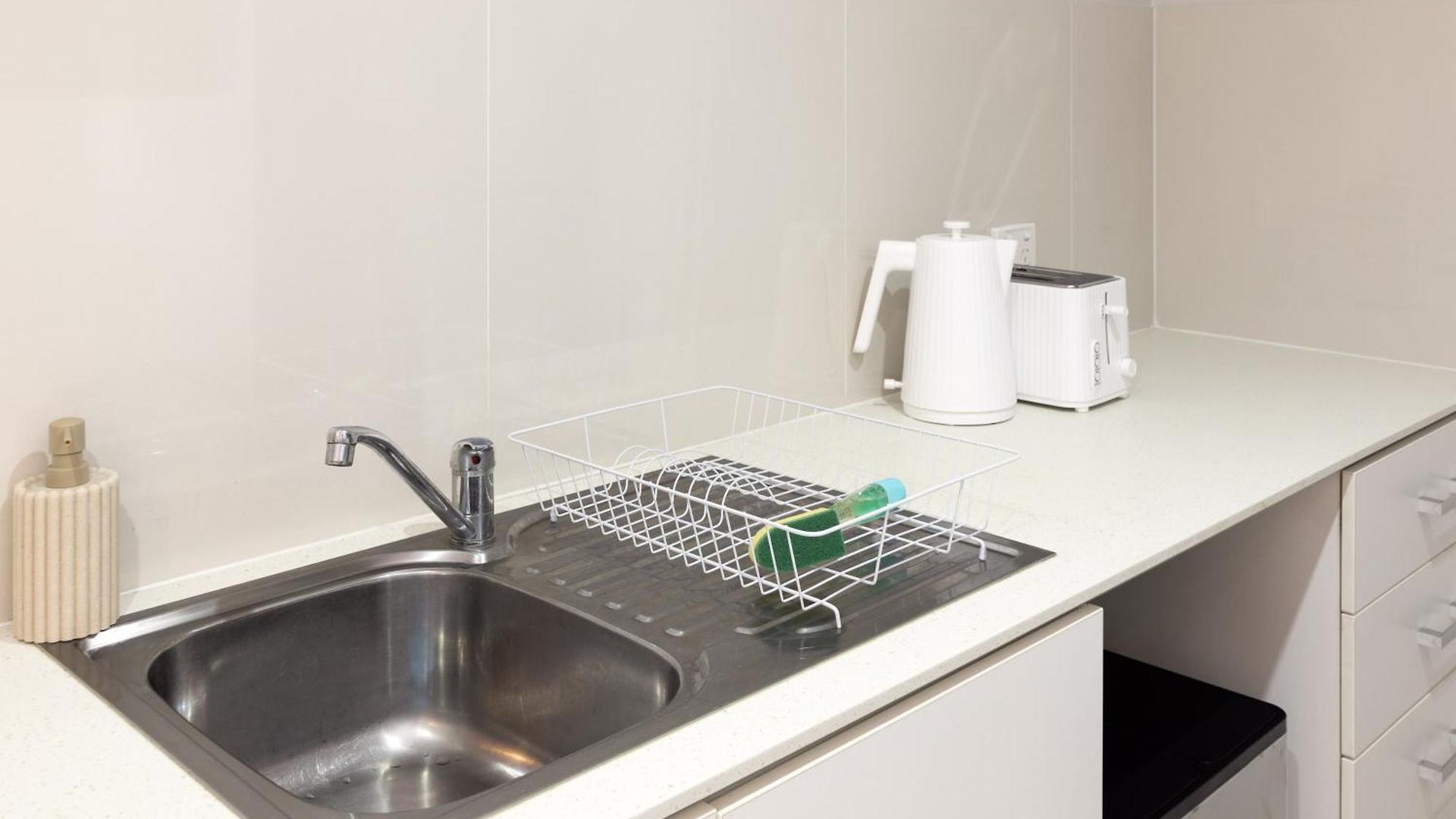 Smart Self Check-in - Rocklea Station N
