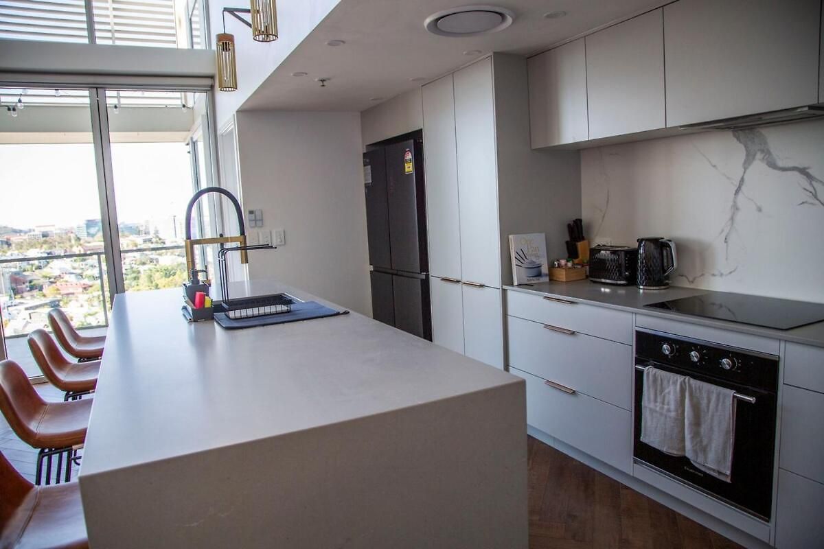 Apartment Luxury Penthouse In Cbd 4 Bed - 4 Bath