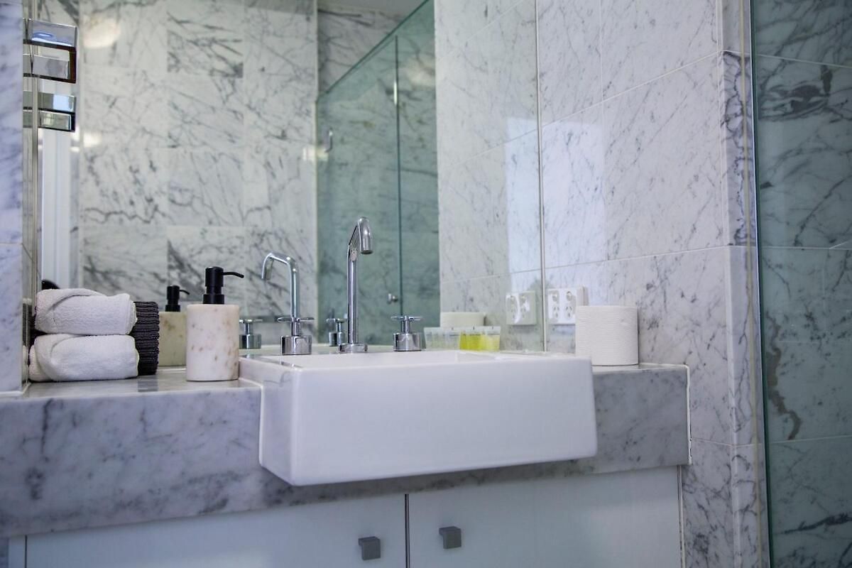 Apartment Luxury Penthouse In Cbd 4 Bed - 4 Bath *