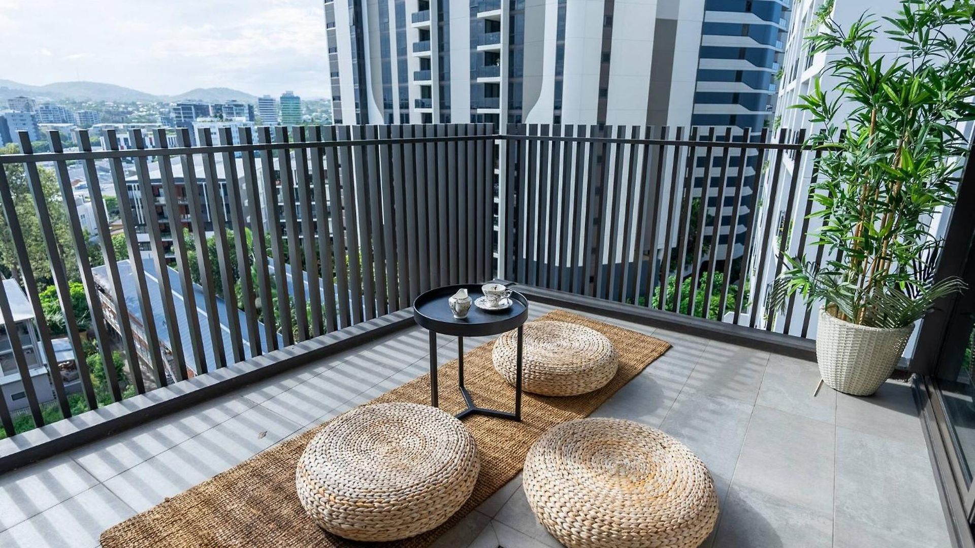 Modern 2-bedroom, 2-bath In West Village, West End *