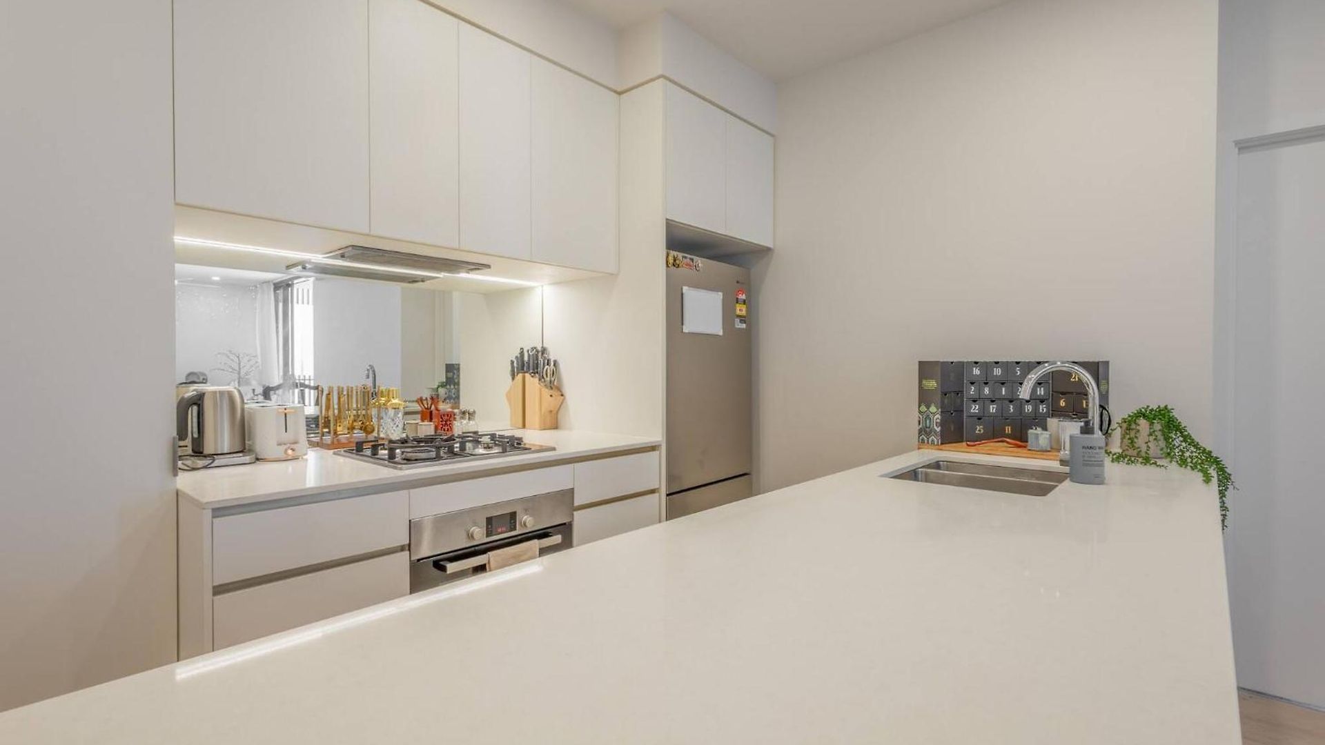 Modern 2-bedroom, 2-bath In West Village, West End