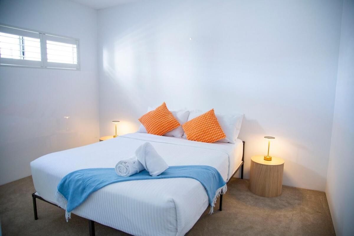 Luxury Penthouse In Cbd 4 Bed - 4 Bath Apartment Brisbane