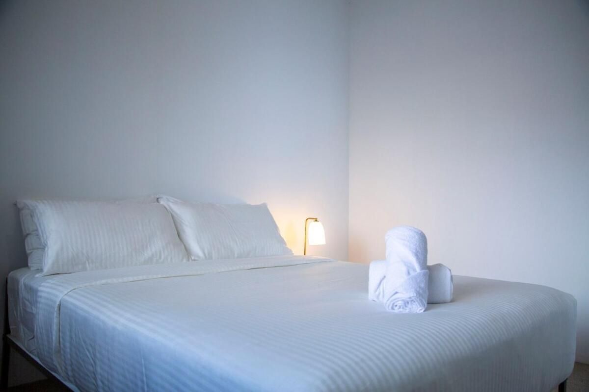 Luxury Penthouse In Cbd 4 Bed - 4 Bath * Brisbane