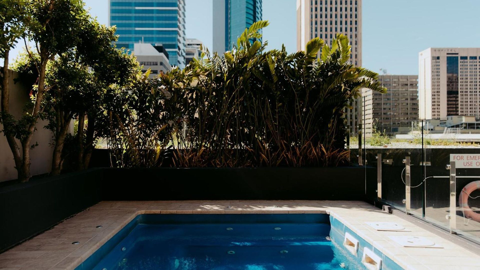Intercontinental By Ihg Hotel 5*