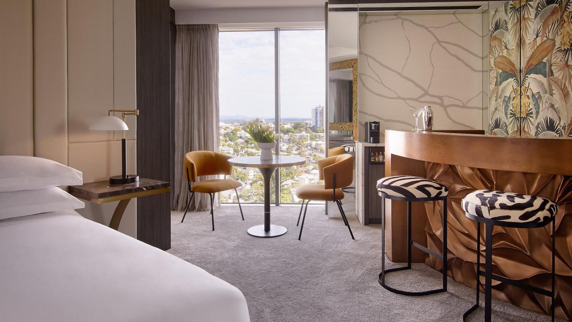 Emporium South Bank Hotel 5*