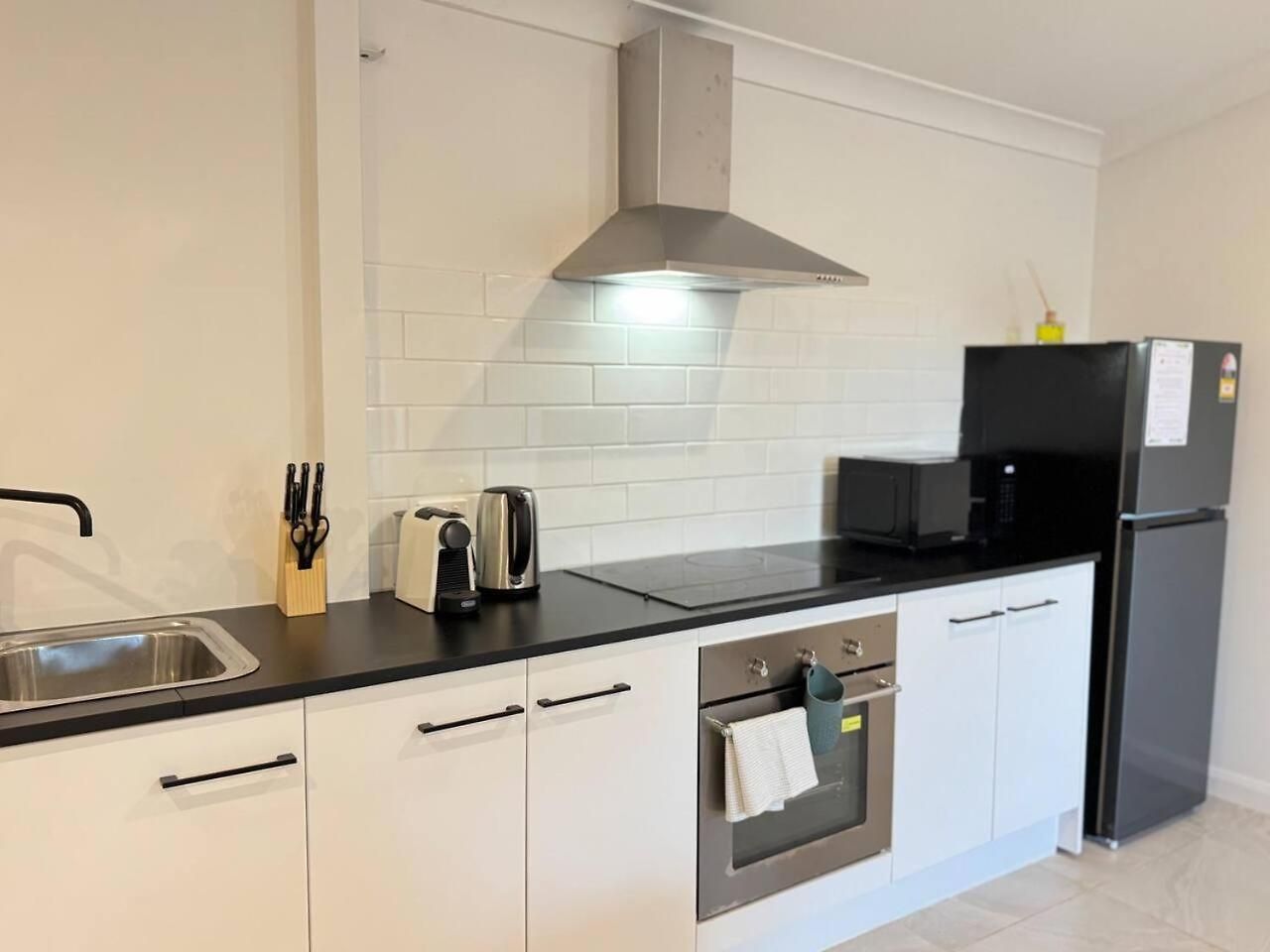 Holiday home Spacious Belmont Granny Flat Easy Access To Cbd & Bayside *