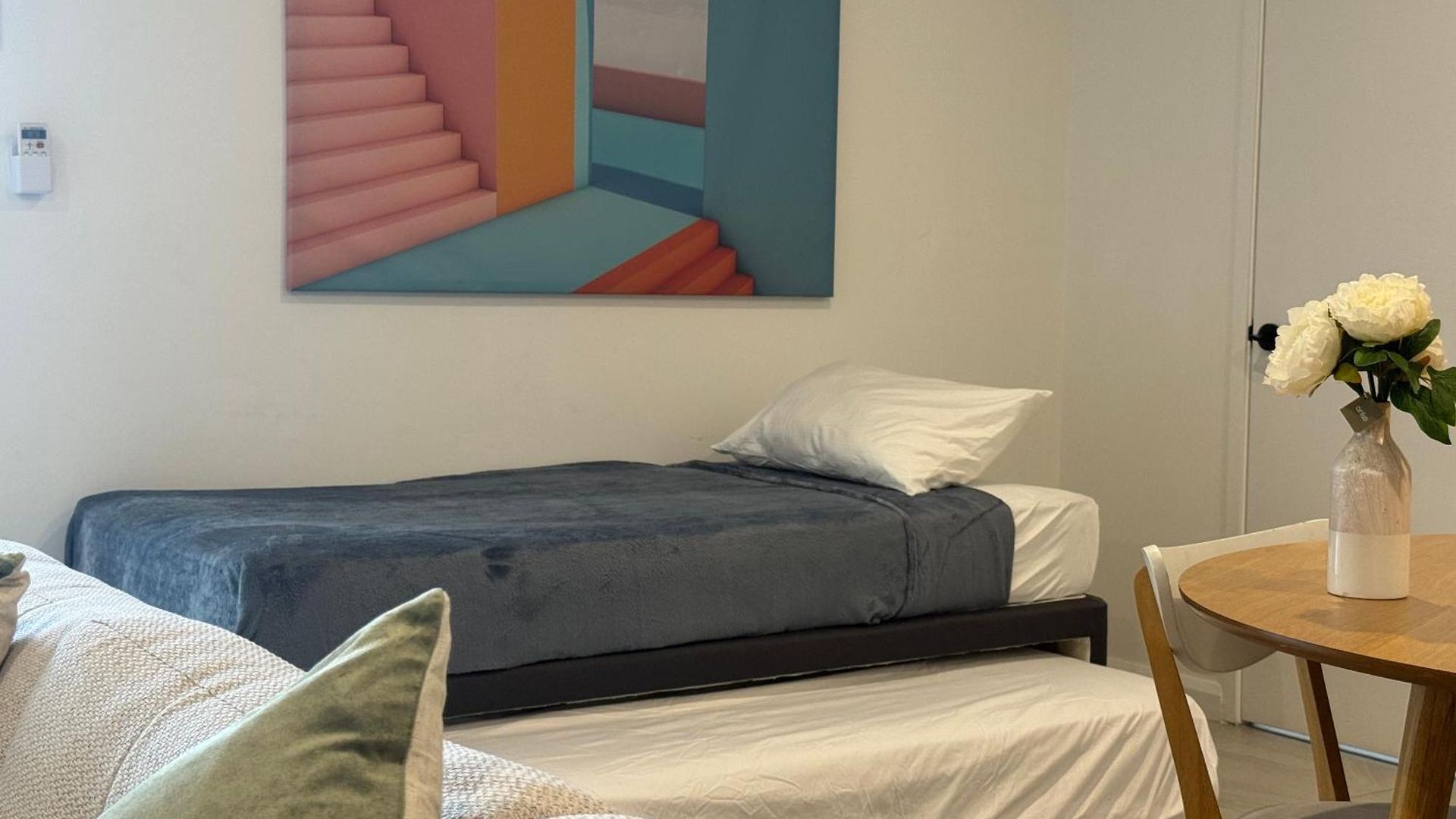 Spacious Belmont Granny Flat Easy Access To Cbd & Bayside *