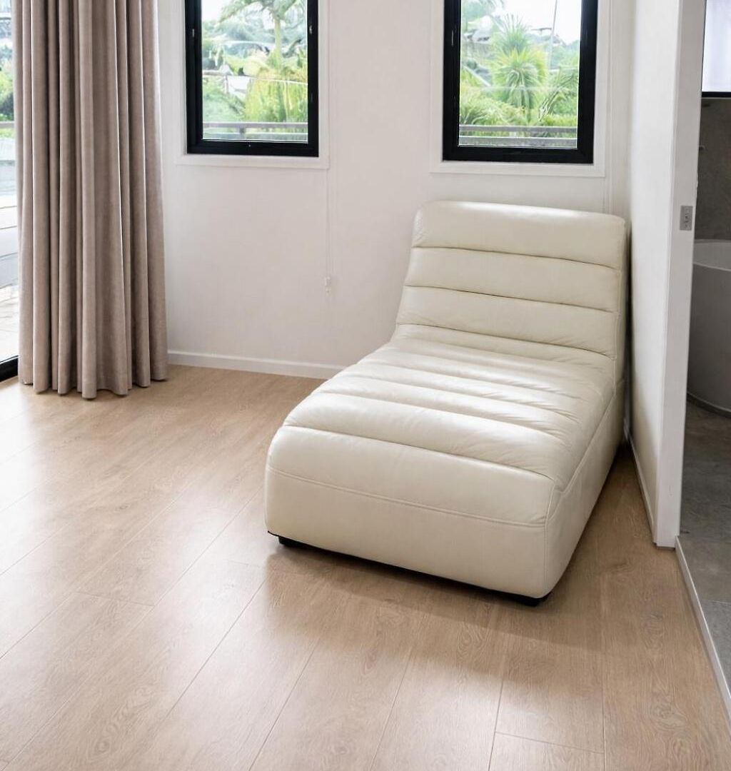 Modern 4br 3bath Duplex Near Train Station Stylish Comfortable Villa Brisbane
