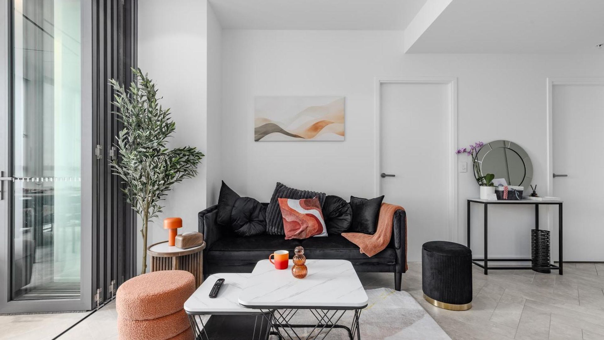 Apartment Luxury 50th Floor 2br At Queens Wharf With Parking