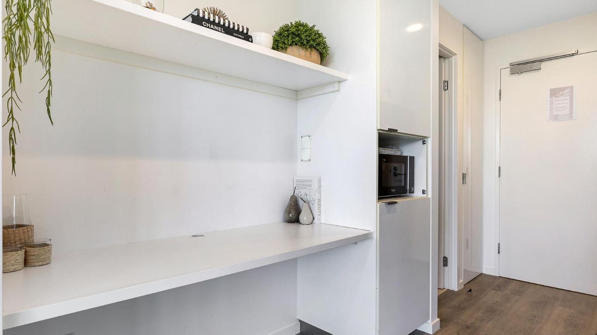 Apartment Stylish In Share Save Brisbane