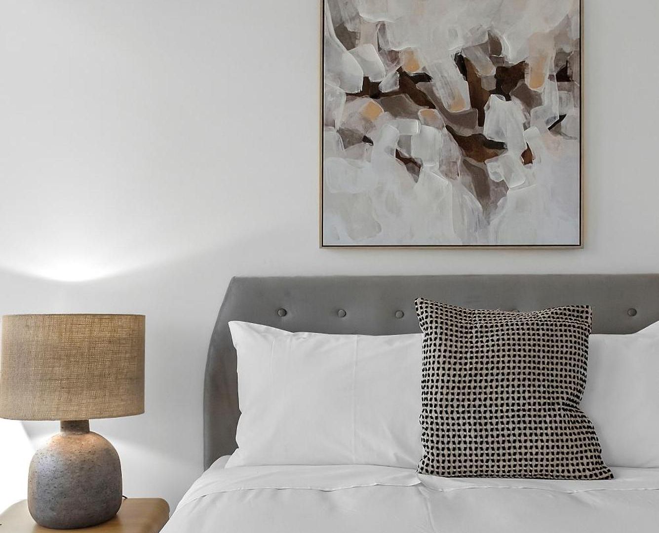 Style 2br With Beautiful Pool, Gym And Parking * Brisbane