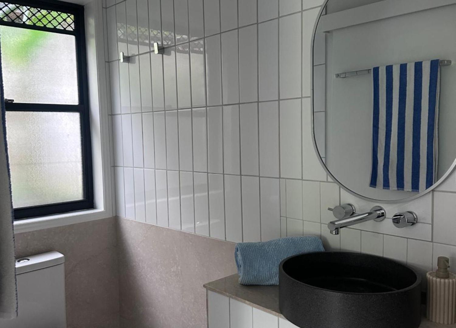 Apartment Mediterranean & Garden View Private Pet Friendly Brisbane