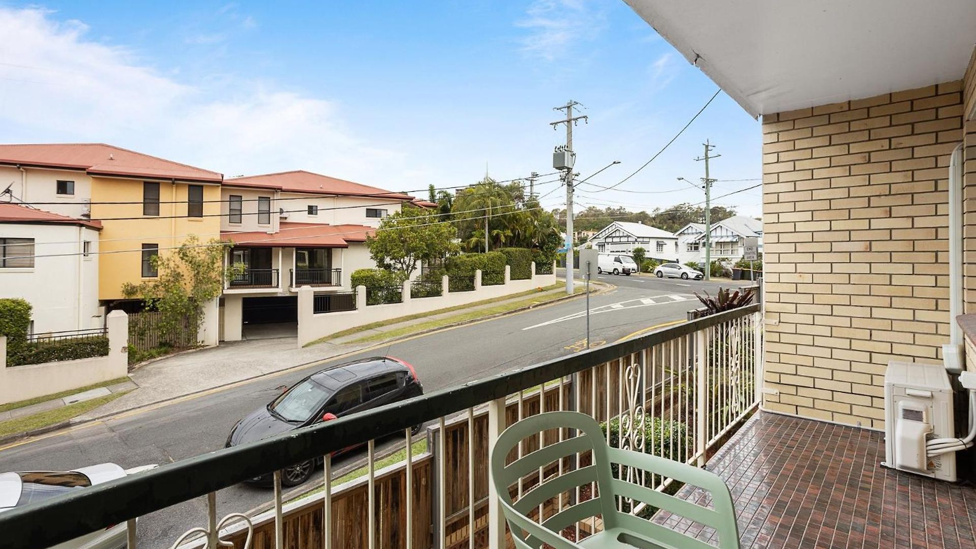 Spacious 2-bed Near Centre Brisbane