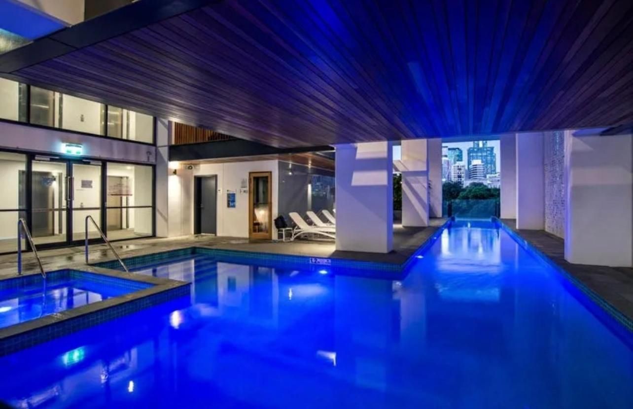Million Dollar View Luxury Checkout 3pm Apartment *