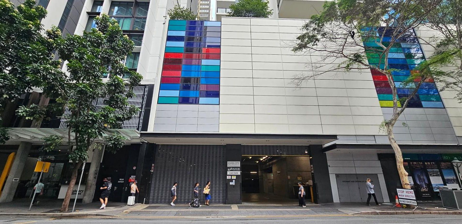 Lux 39th Floor 3br 2bath, River View, Pool, Gym, Wifi *