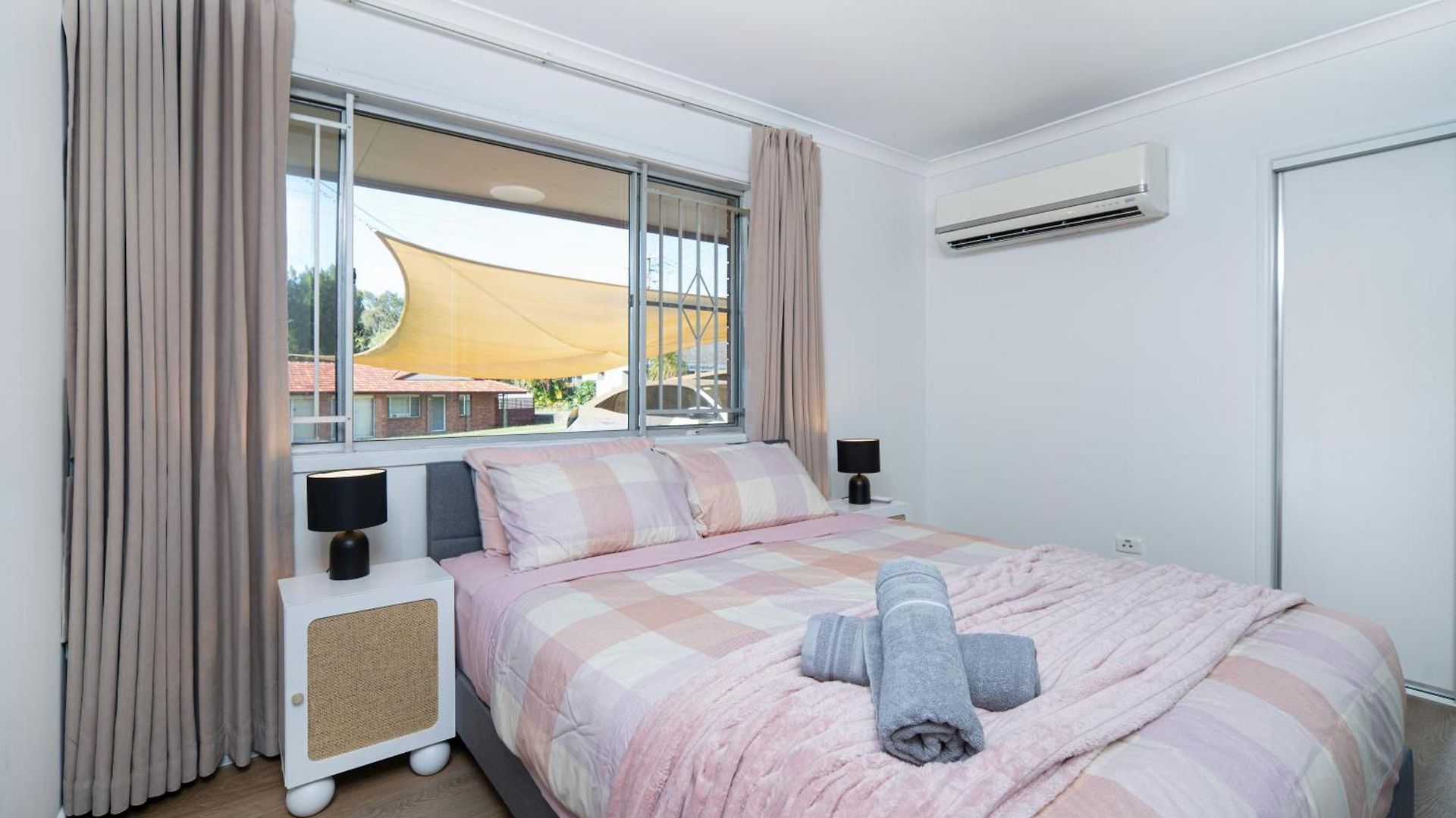 3br Family - Sunnybank Hills Near Sunnybank Plaza *