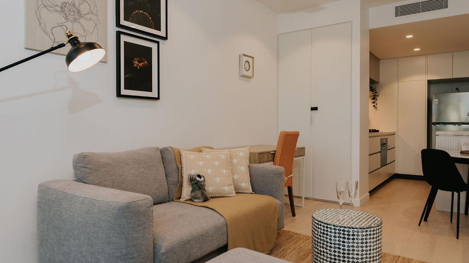 Apartment Nooon Qw - Managed By The Nooon *