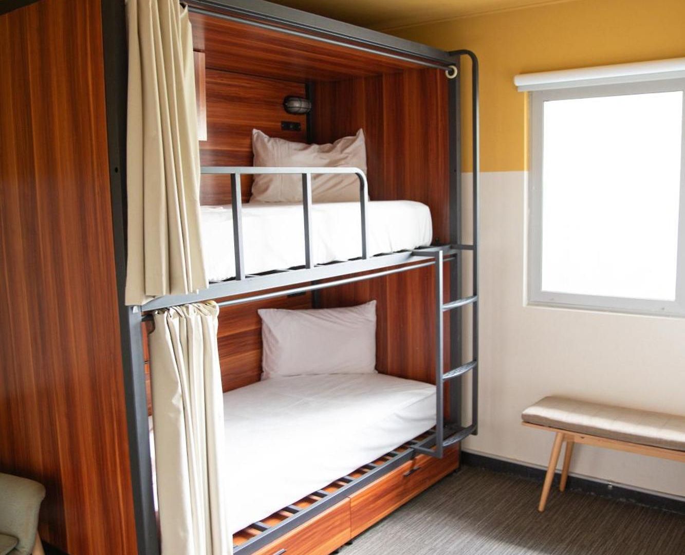 Roamer Hotel Brisbane