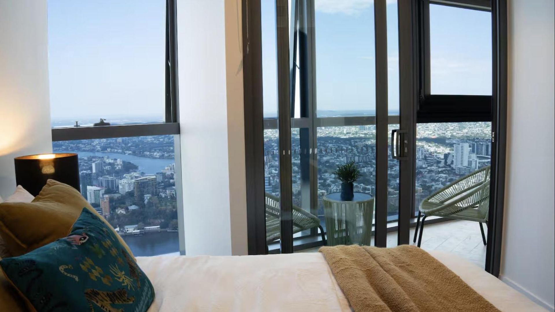 2bed Luxe Queens Wharf - Carpark And View Apartment *