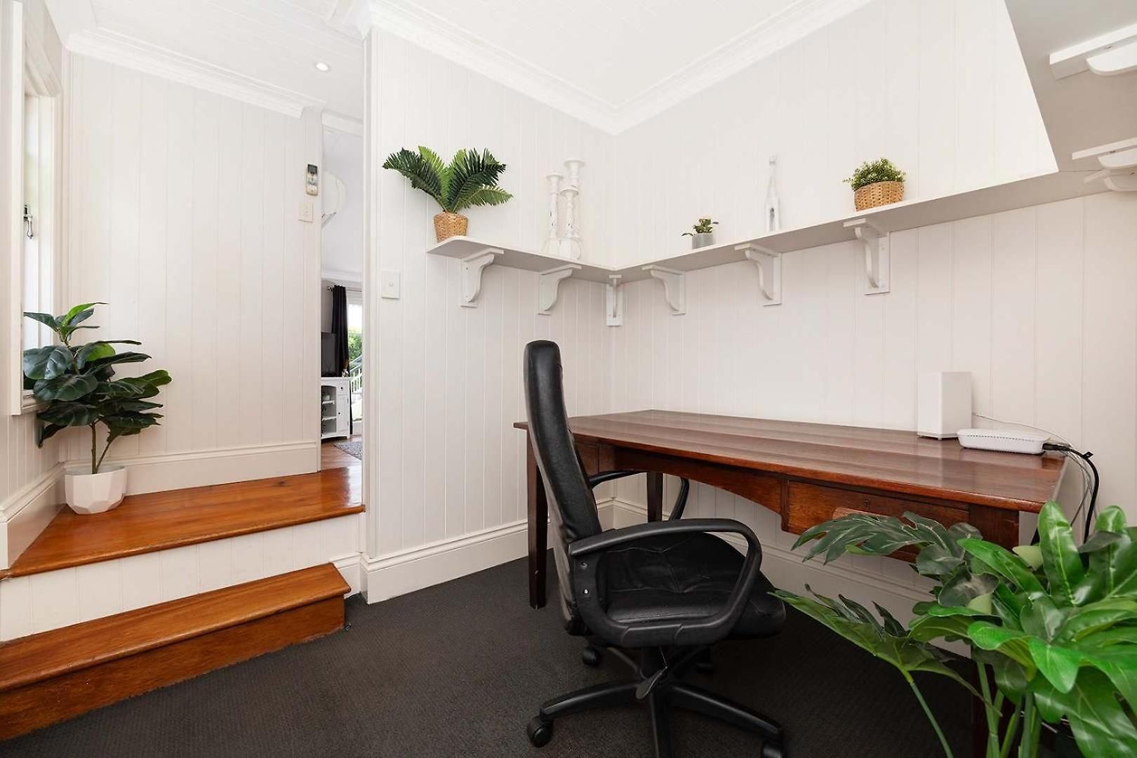 Pet-friendly Haven: Fast Wi-fi & Netflix Holiday home *