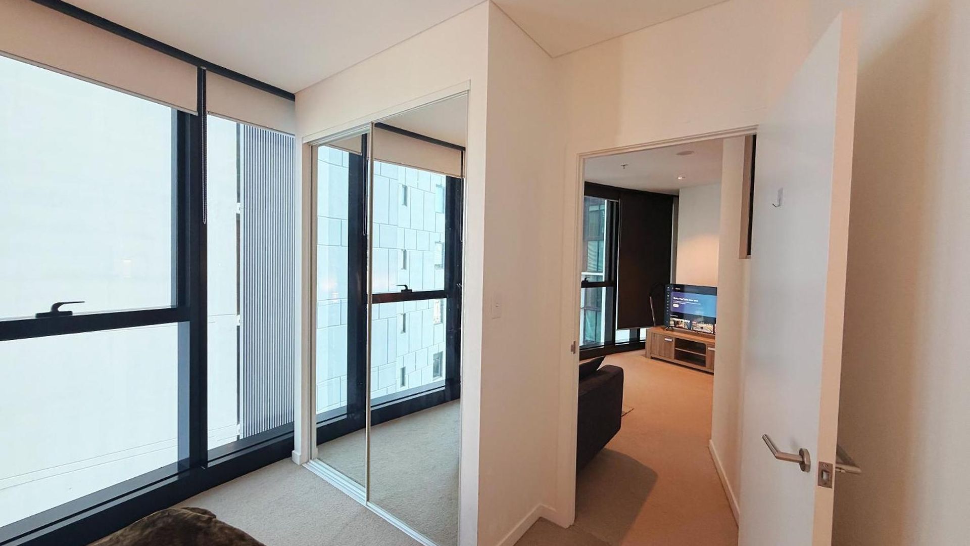 Skytower Level 10 Relaxed 2br With Access C17 Apartment