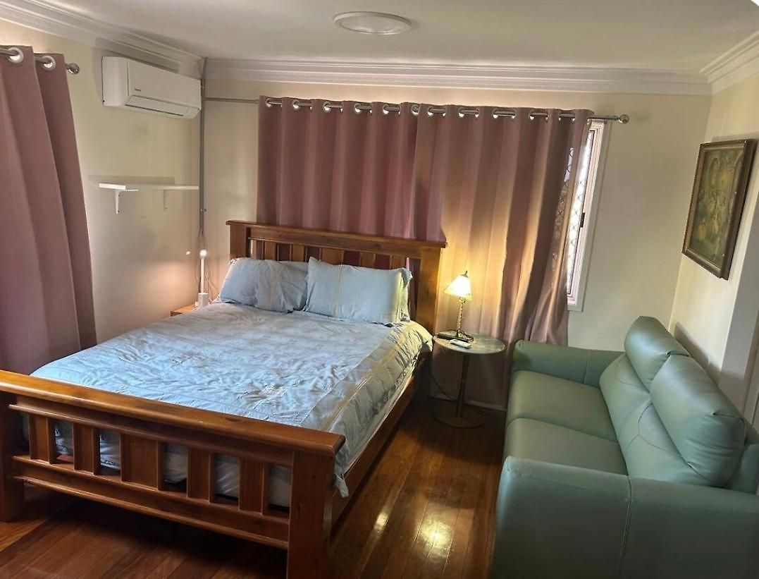 Granadilla St Queen Bed For Couple 独立附属公寓g5 Homestay