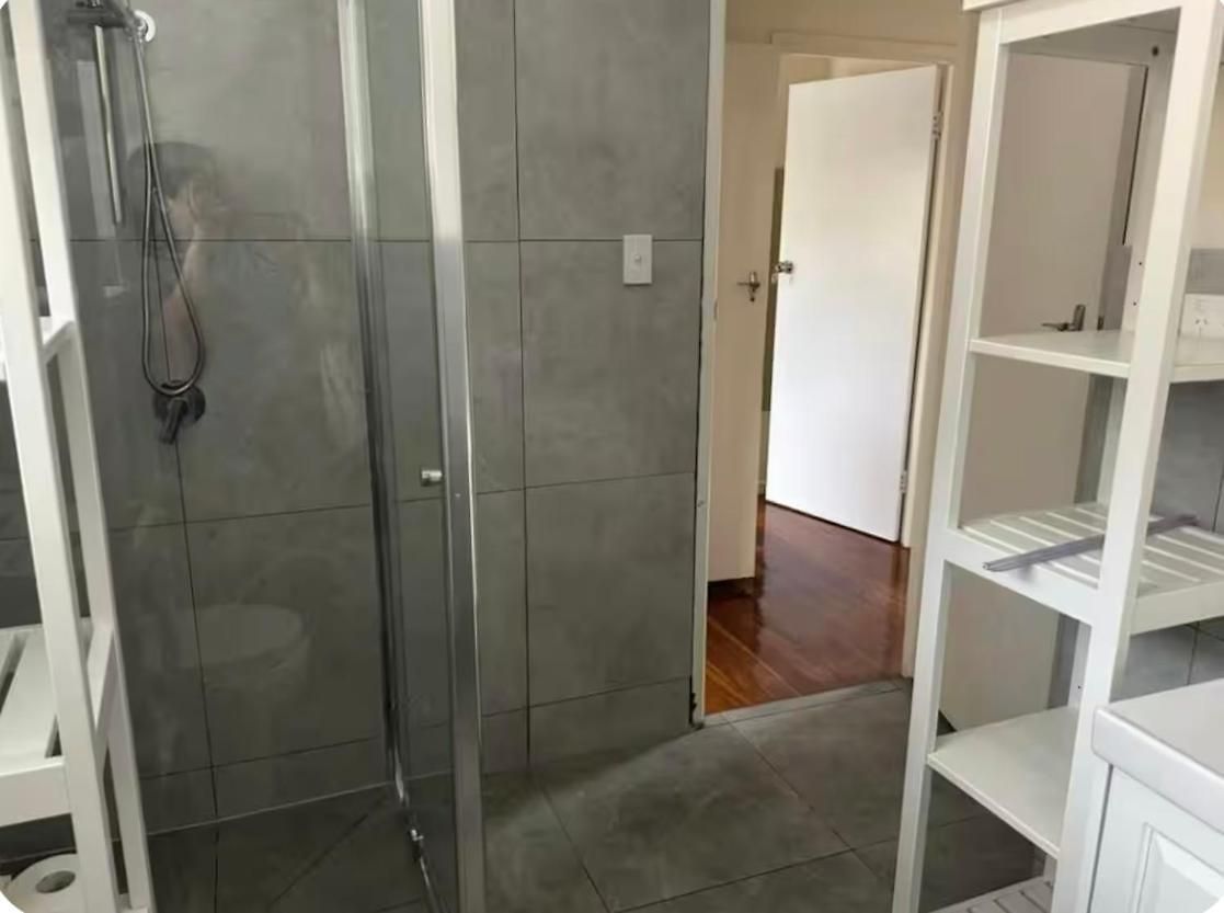 Granadilla St 超大间2张床走路到公交站商场g2 Homestay *