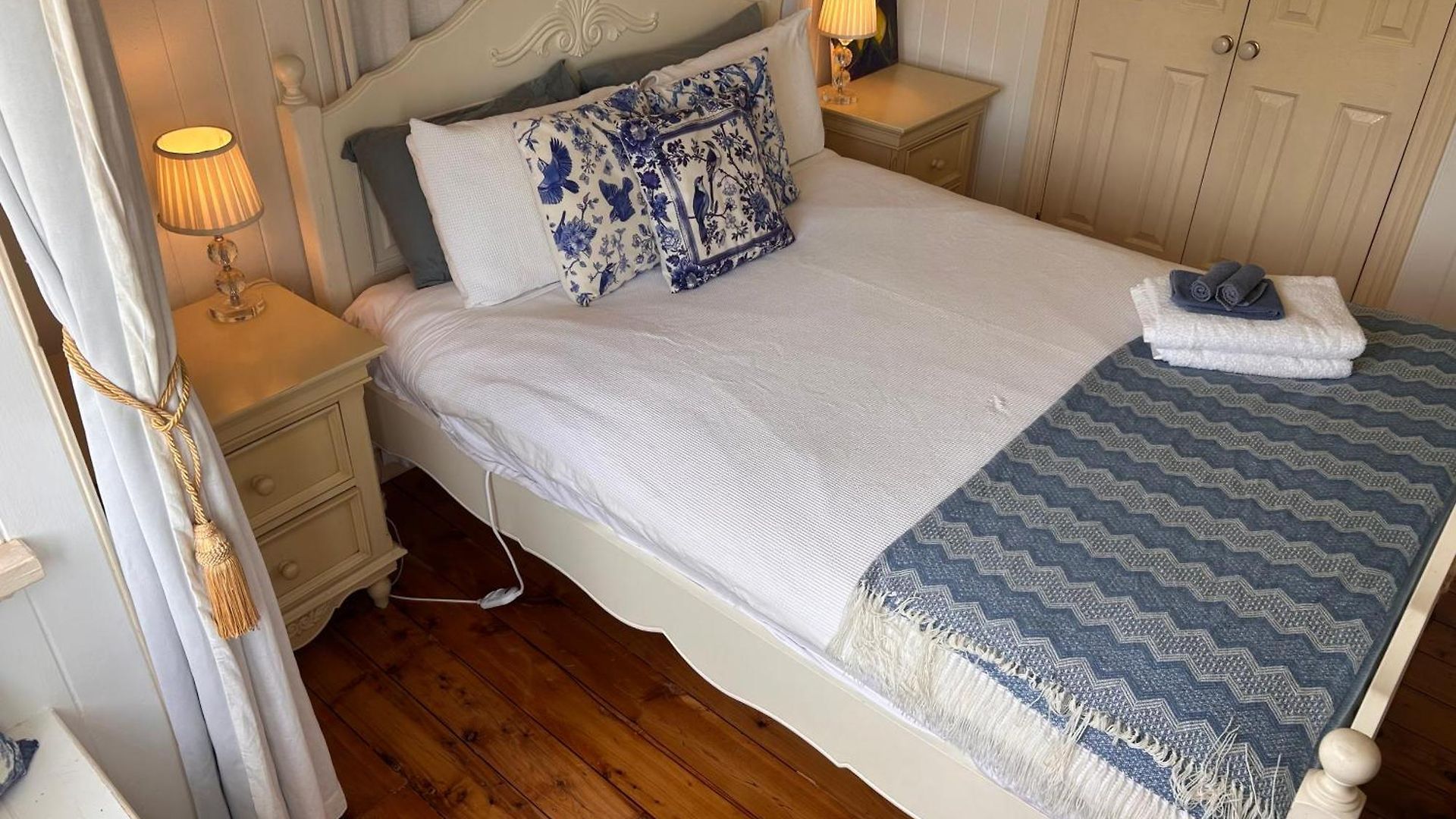 Kent Street Retreat *