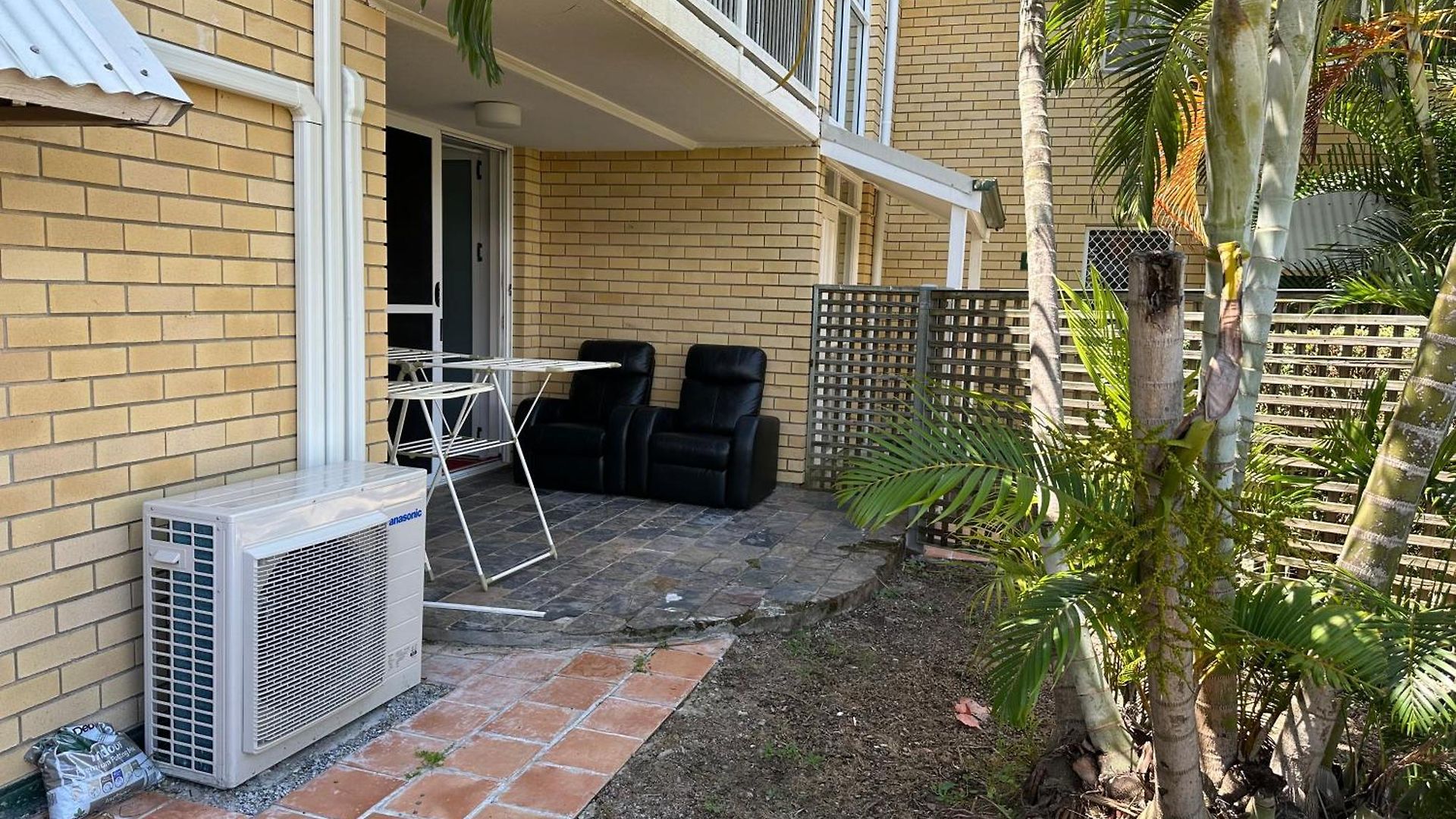 Homestay Uq Single Bedroom With Pool Q2 *