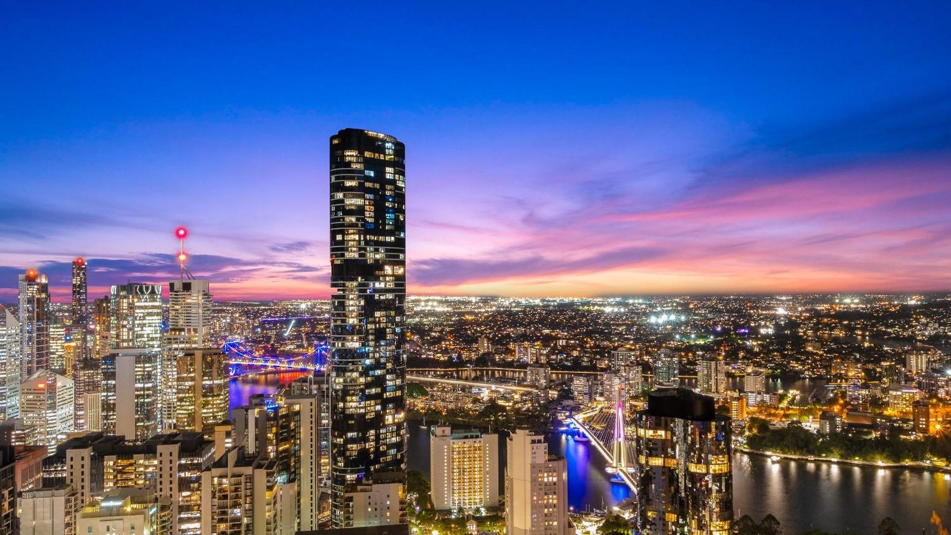 Diamonds Are Forever 1bed-1bath-parking-views